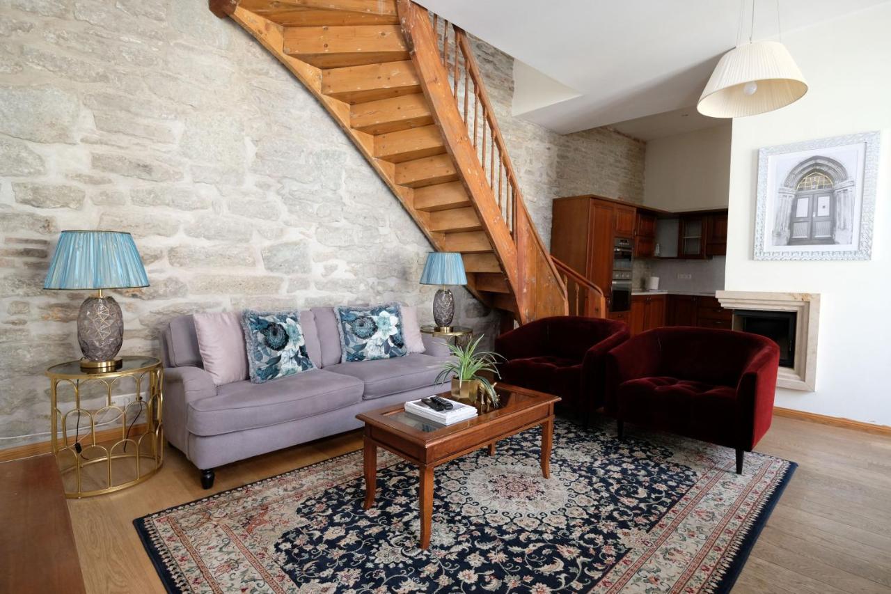 Old Town Toompea Apartment